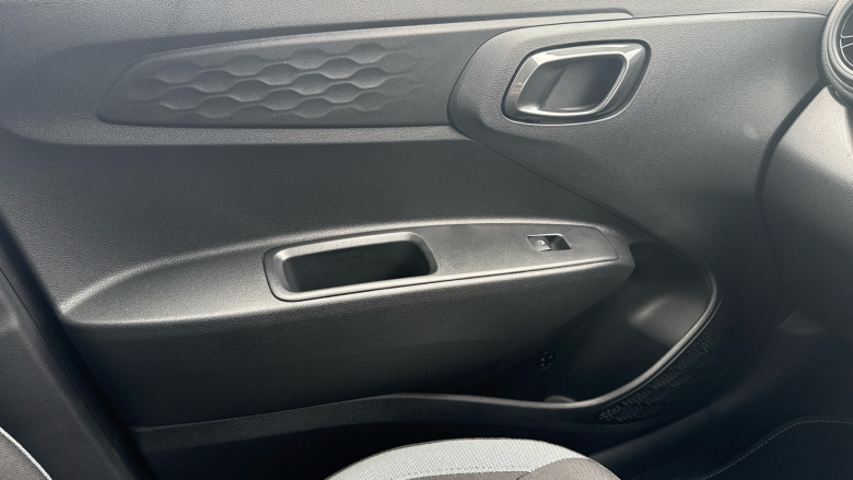 Hyundai i10 1.0 [63] Advance 5dr Auto [Nav] Petrol Hatchback